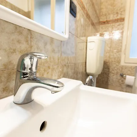 Lame, By Short Holidays アパート *