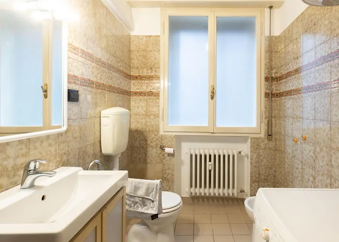 Lame, By Short Holidays Bologna